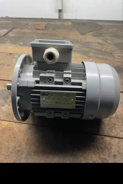 Motor