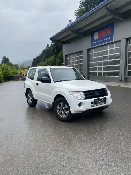 Mitsubishi Pajero MT DI-D 3,2