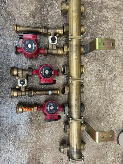 Heizungsverteiler inkl. Pumpen