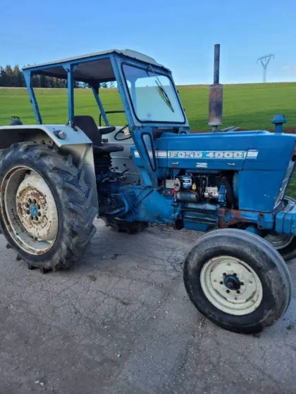 Ford 4000