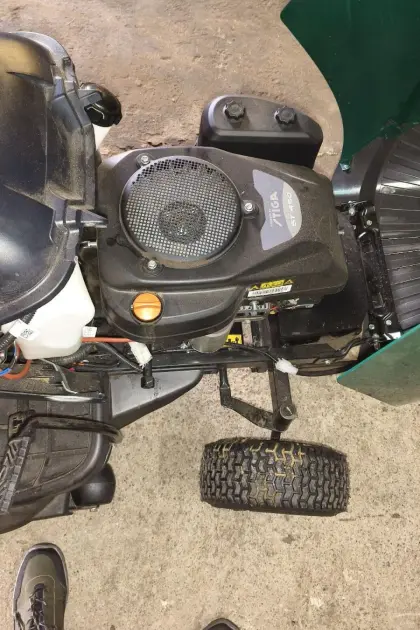 Okay Rasentraktor mit Stiga Motor