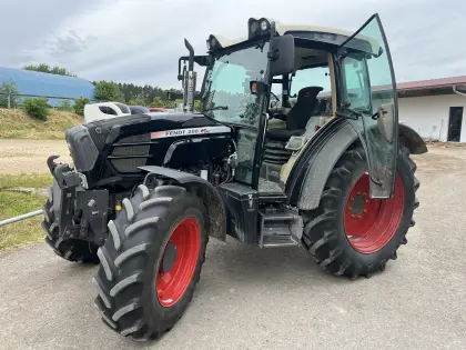 Fendt 208 V Trimble integrierte Spurführung RTK Vario