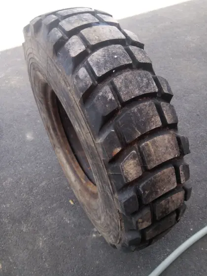 Dunlop 11.0 R20 11 R 20
