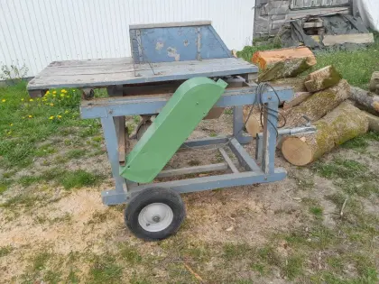 Brennholzsäge, Brennholz, Holzsäge, Tischsäge, Holz, Hobby