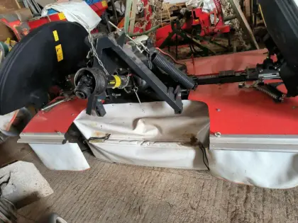 Betriebsauflösung: Kuhn Fronttrommelwerk 321F