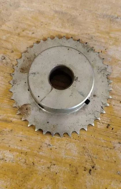 Kettenräder und Konusklemmbuchsen