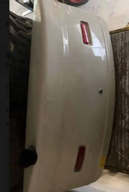 TB250 Motorhaube