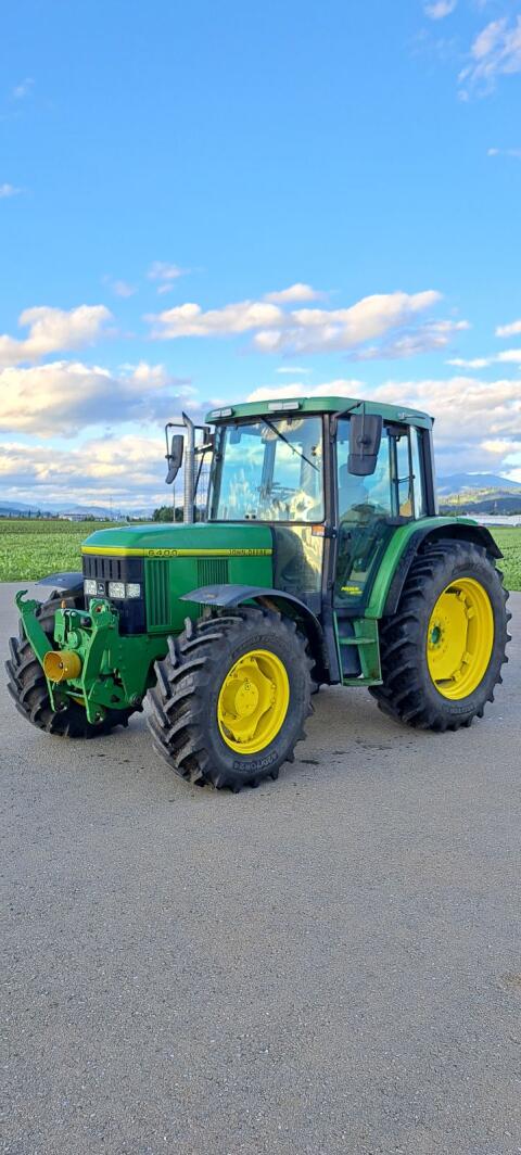 John Deere 6400 DeLuxe