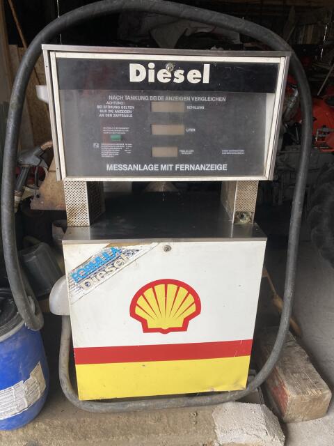 Shell Zapfsäule