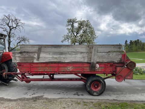 Miststreuer, Erntewagen