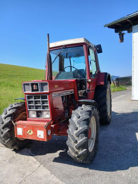 IHC 844 XLA