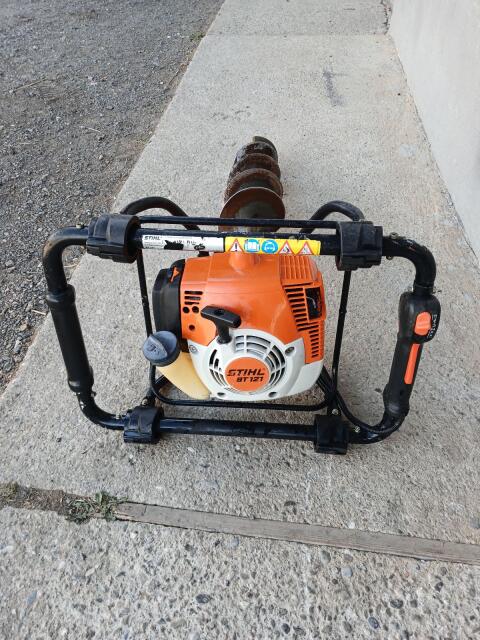 Stihl Erdbohrer BT 121
