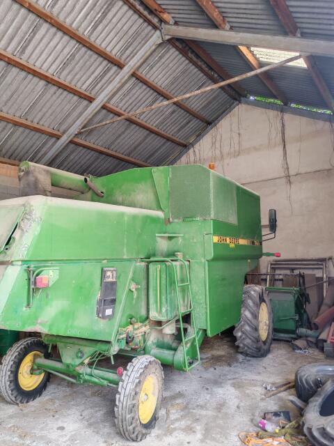 John Deere Mähdrescher 1144