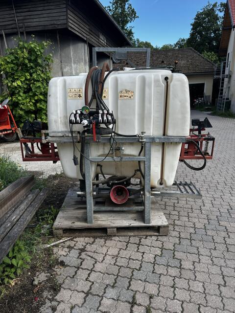 Feldspritze zu verkaufen