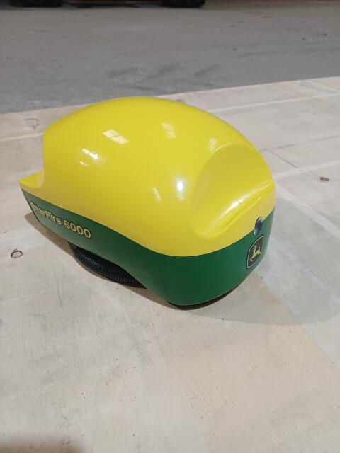 John Deere StarFire 6000