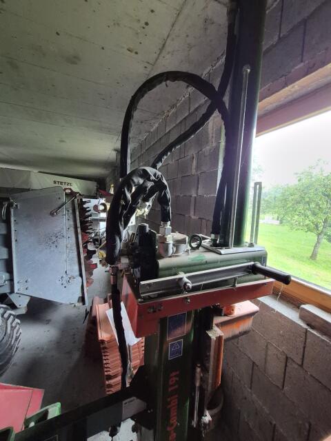Posch Holzspalter M6230HR