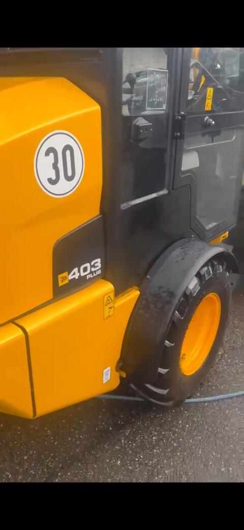 Hoftrac JCB 403
