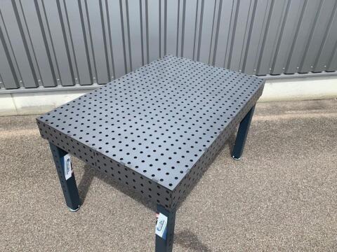 Schweißtisch 1.500 x 1.000 mit Zubehör