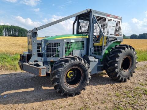 John Deere Forestry – Original Heavy Duty Forestry Package 5100M