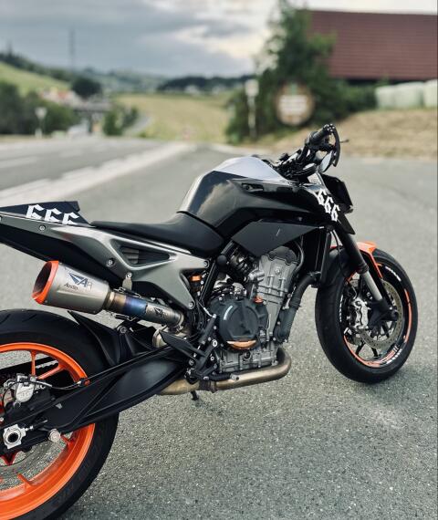 KTM 790 Duke