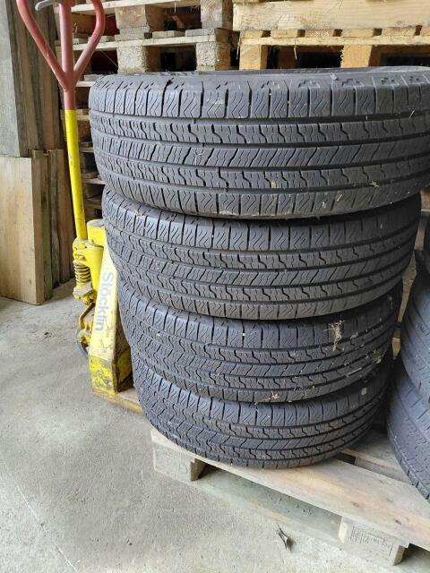 Autoreifen 4x Goodyear M+S 255/70 R17 112T Amarok