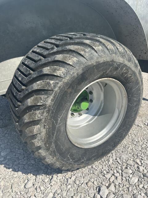 Reifen BKT Flotation 648 800-45-26,6 neuwertig