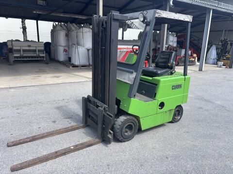 Dieselstapler, Clarklift