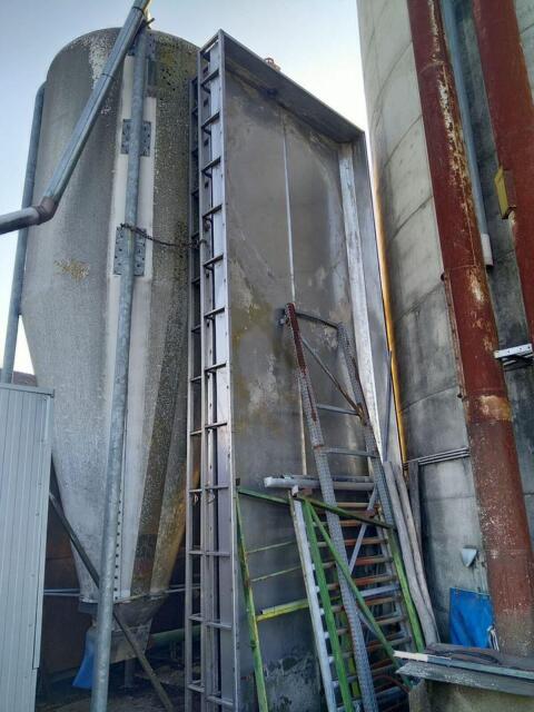 Edelstahl Güllewannen 2,4 m x 6,4 m