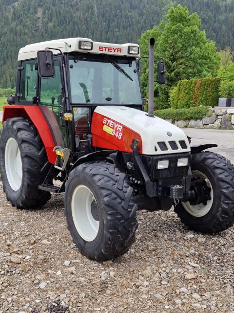 Traktor 948 Steyr Allrad mit Frontlader, Steyr 948