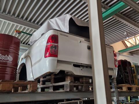 Toyota Hilux Ladefläche, Pritsche, Bj. 2013