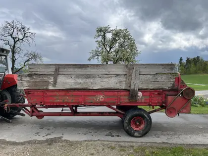 Miststreuer, Erntewagen