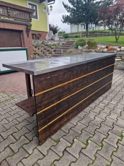 Schanktische zerlegbar mit Niroablage