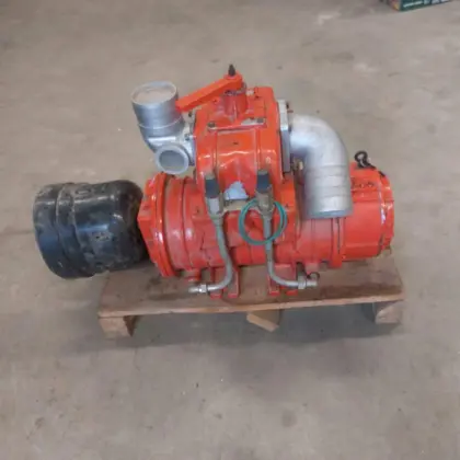 Kompressor Vakuumpumpe PNE122D Jurop Güllefass