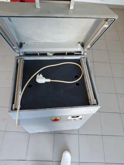 Combivac Vakuummaschine