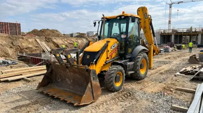 JCB 3CX, 3 Schaufeln, CE