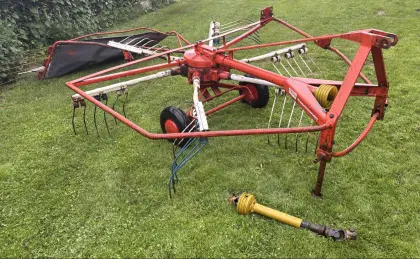 Deutz-Fahr Schwader