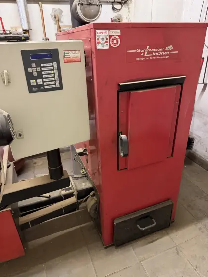 Hackschnitzelheizung Sommerauer Lindner 40 kW