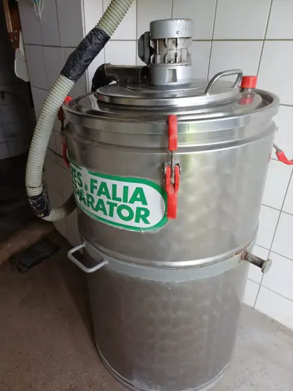 Westfalia Milchtank mit Milchkühlung und Milchwagenanhänger
