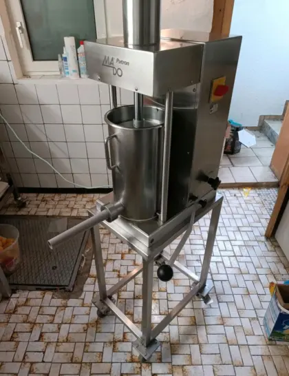 Kolbenfüller Mado Patron