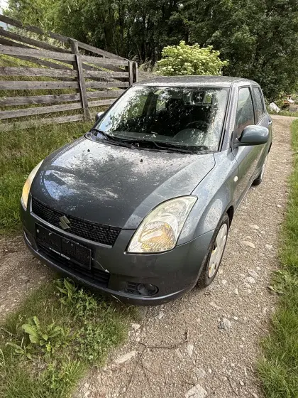 Verkaufe Suzuki Swift 1,3 GL 5DR 4WD