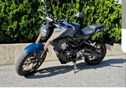Honda CB 125R Naked Bike