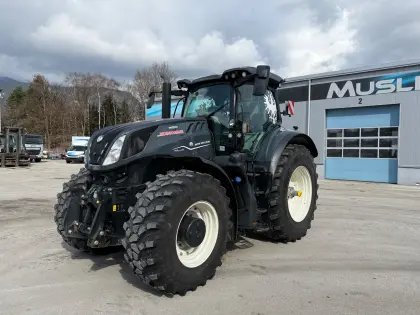 Traktor New Holland T7.315 HD