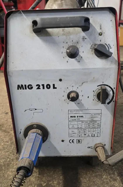 Schweißgerät Löschwei MIG 210