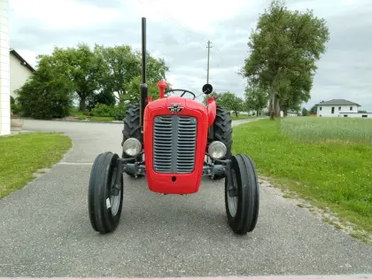 Massey Ferguson FE-35 X