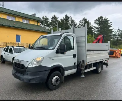 IVECO DAILY 65C15 mit Fassi Kran