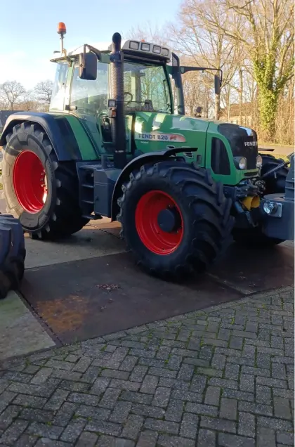 Fendt 820 Vario TMS