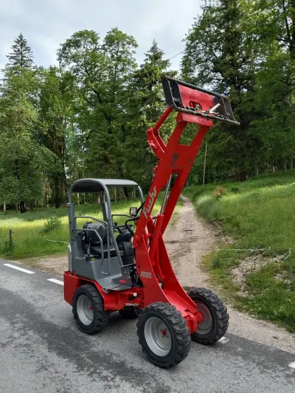 Verkaufe neuwertigen Fuchs 850 Hoftrac F 850