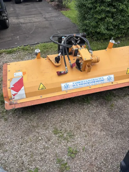 Kehrbesen, Kehrmaschine für Hoftrac, Traktor oder Multicar