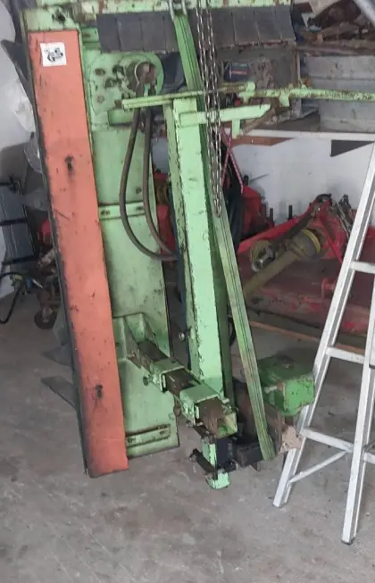 Laubschneider Lekron