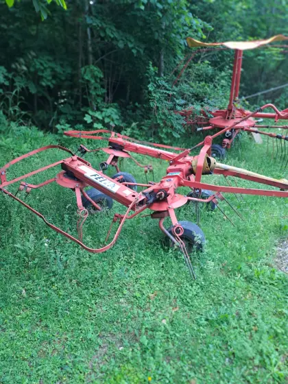 Fella 4-Kreisel-Zetter TH 360